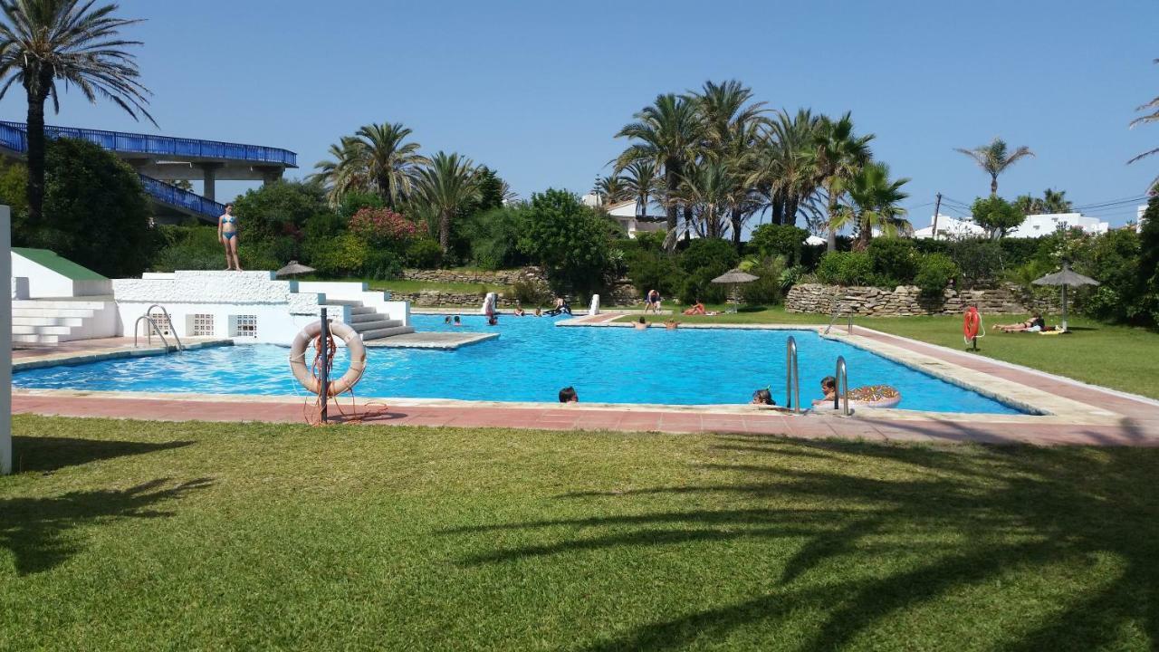 Beach-Front Bahia Dorada Estepona Extérieur photo