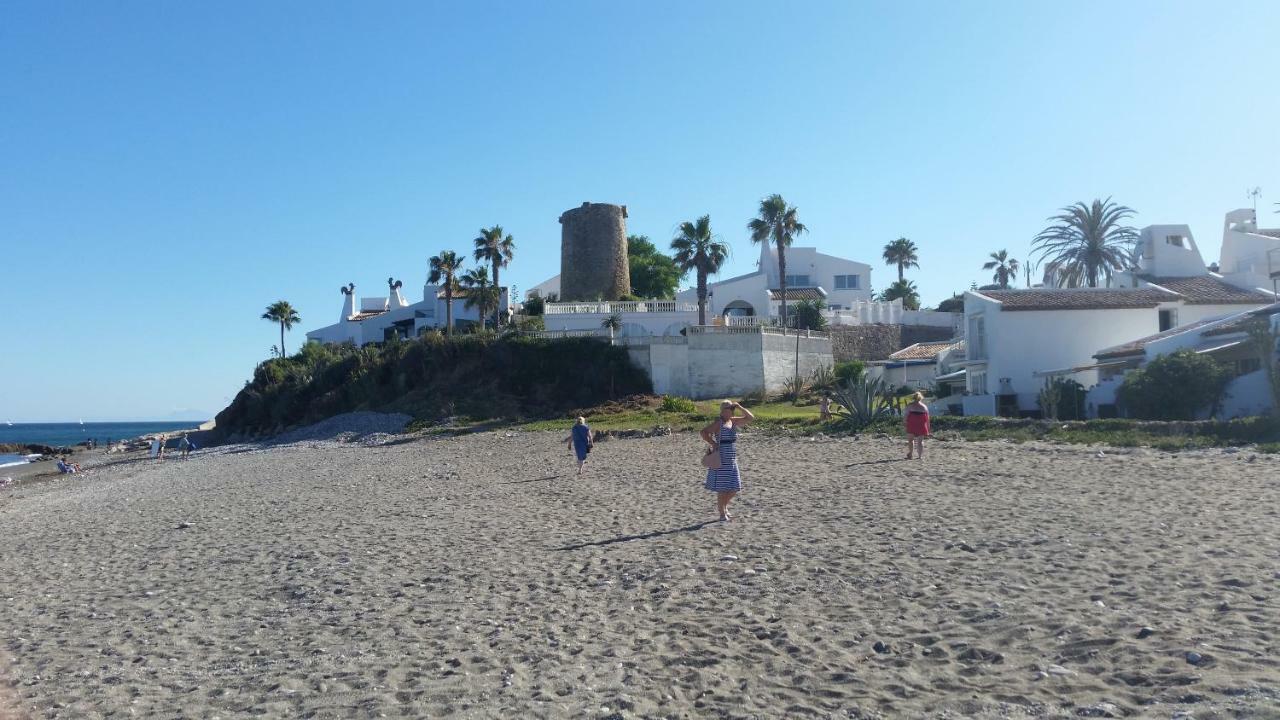 Beach-Front Bahia Dorada Estepona Extérieur photo