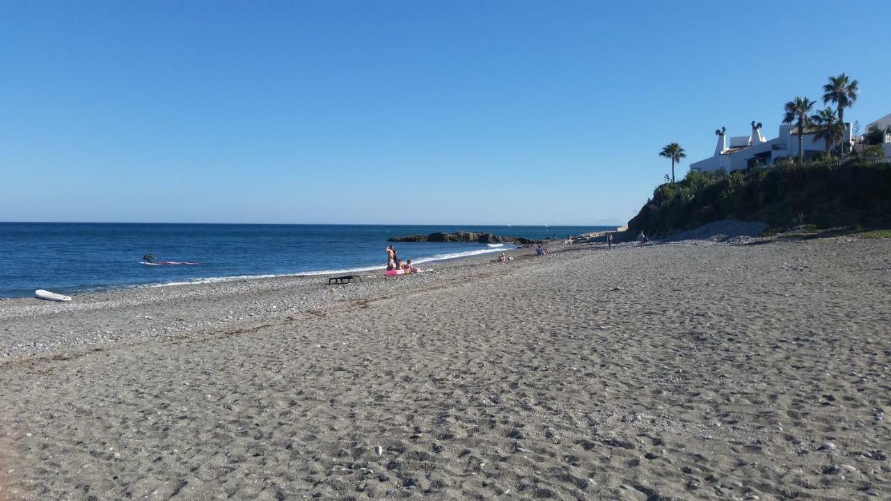 Beach-Front Bahia Dorada Estepona Extérieur photo